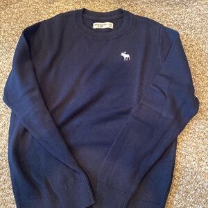 Boys Abercrombie crew neck sweater size 11-12